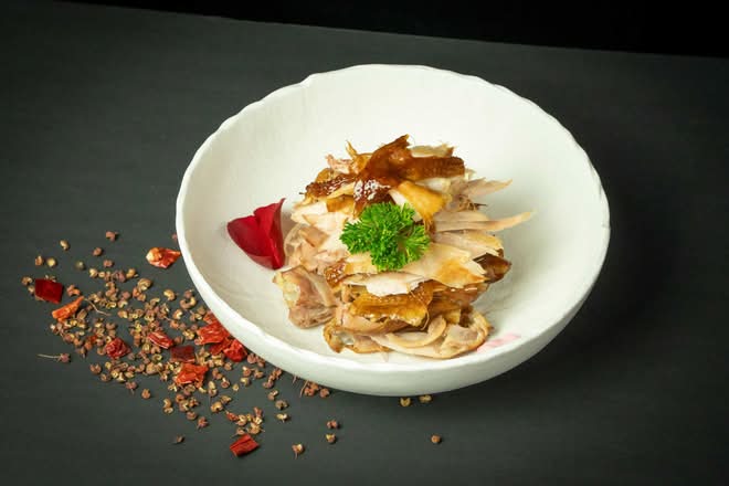 Traditional Smoked Chicken (Goubangzi Style) / 沟帮子熏鸡